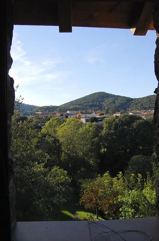 Can Salgueda Santa Pau